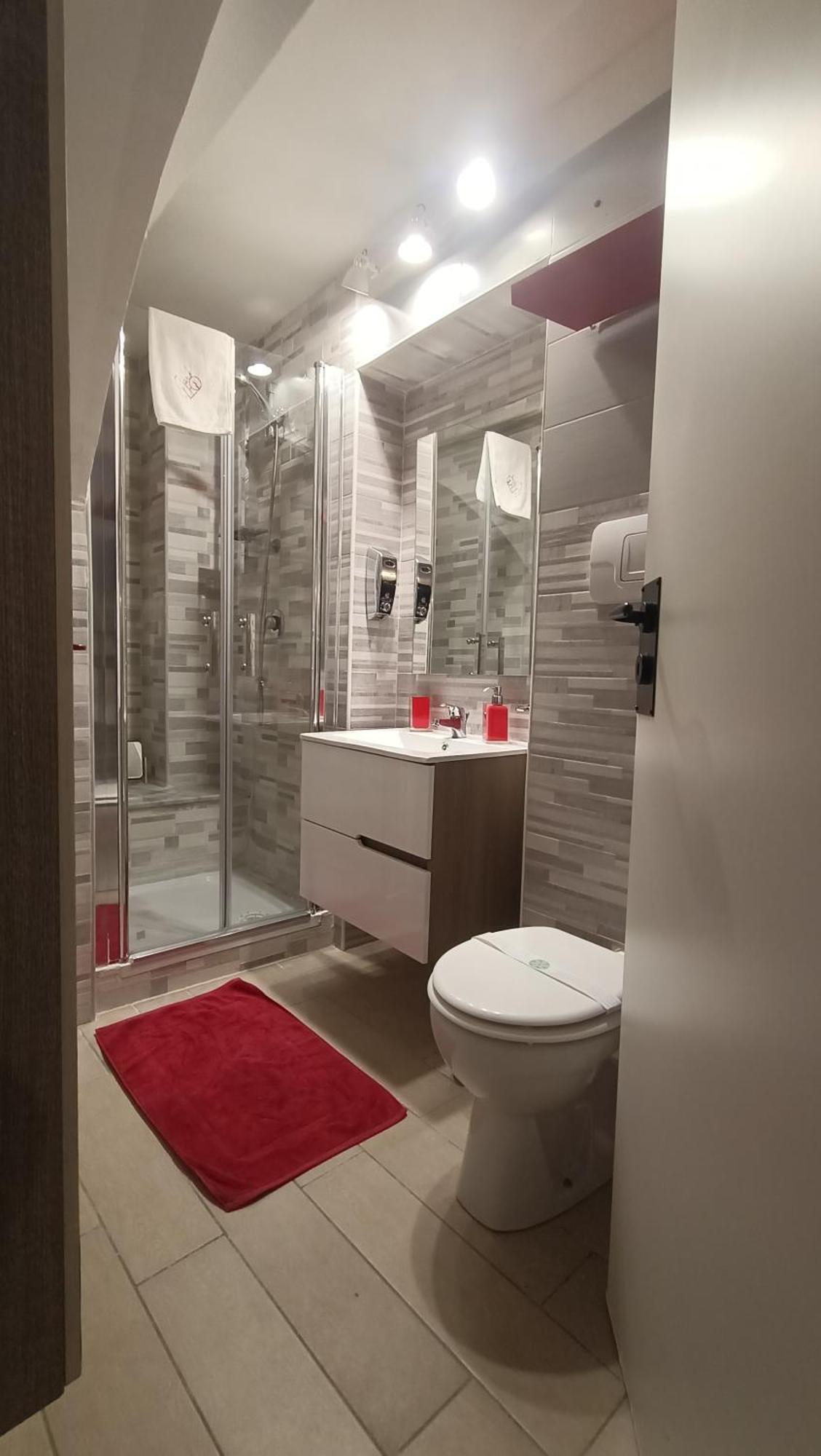 La Casa Di Leo Apartment Napoli Bagian luar foto